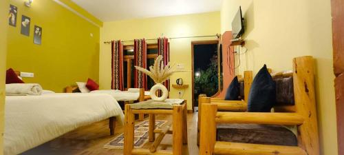 JMT-ECO-Binsar-Room-